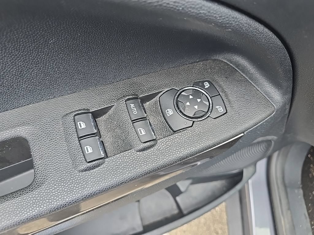 Used 2019 Ford EcoSport SE AWD/4WD image 7