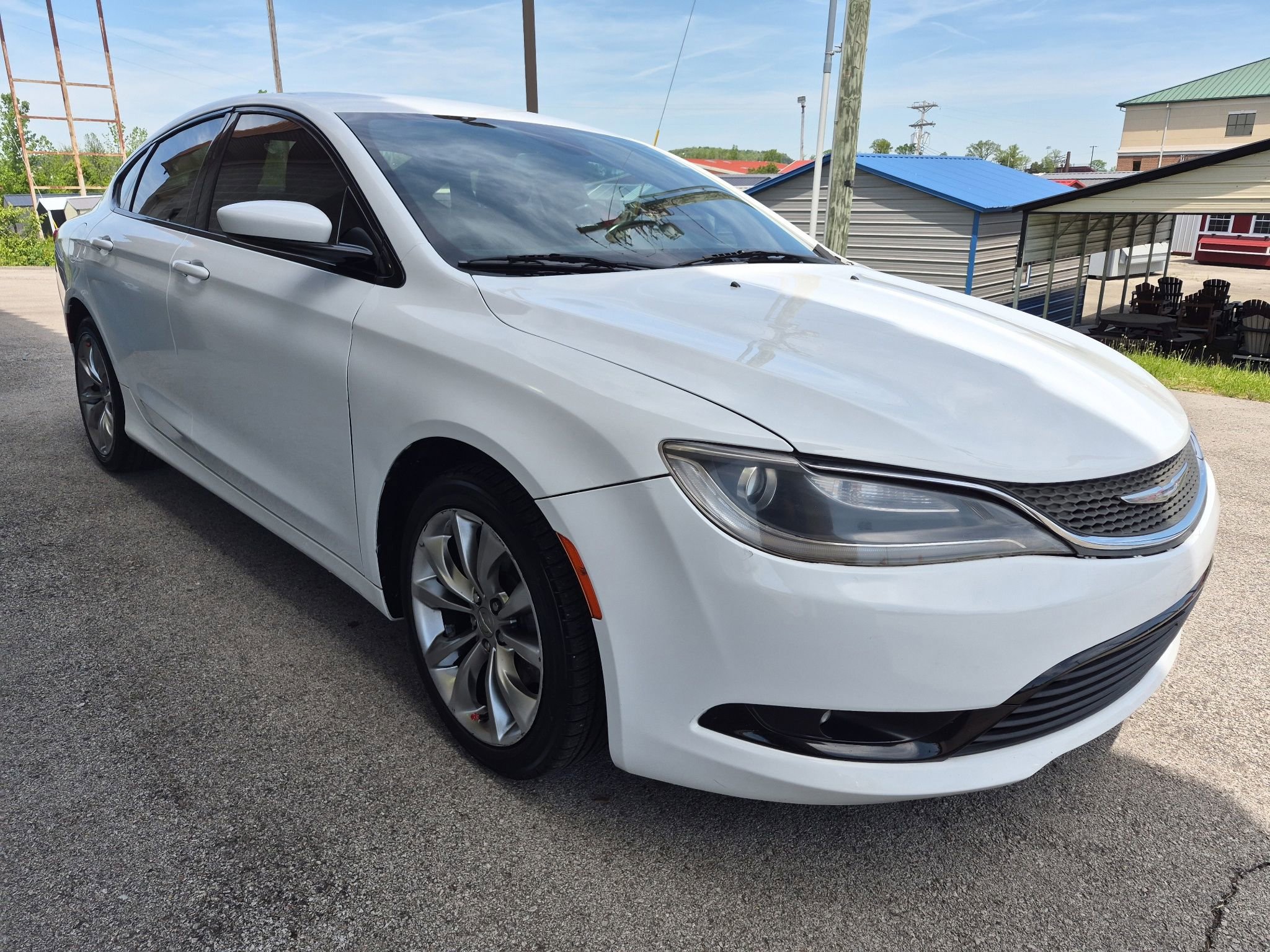 Used 2016 Chrysler 200 S w/ Comfort Group image 1