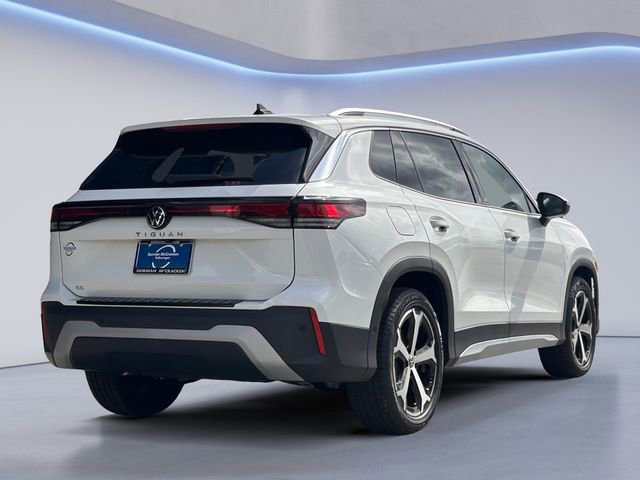 New 2026 Volkswagen Tiguan SE FWD image 5