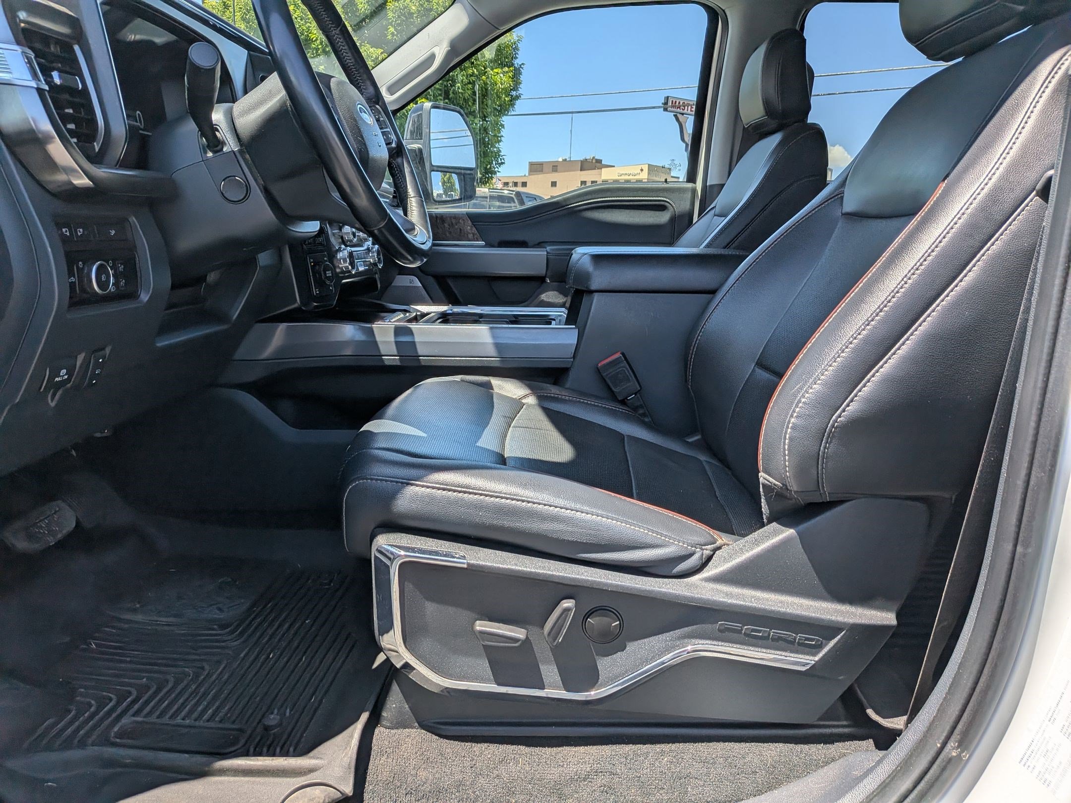 Certified 2024 Ford F350 Lariat AWD/4WD image 20
