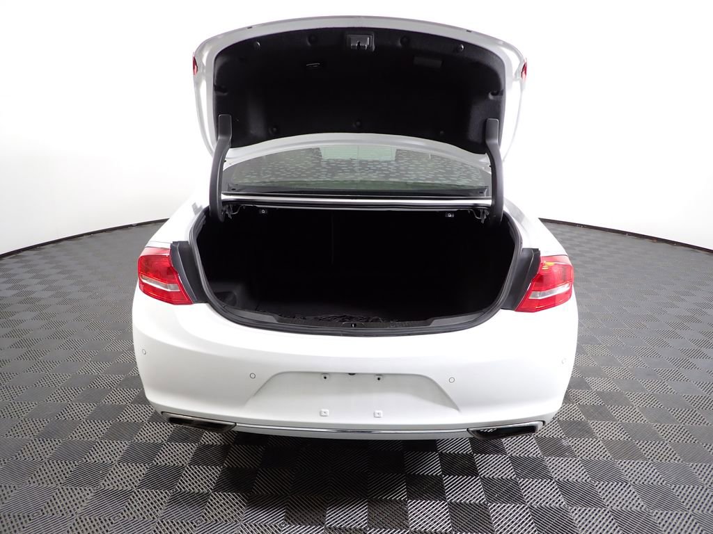 Used 2017 Buick LaCrosse Preferred image 13