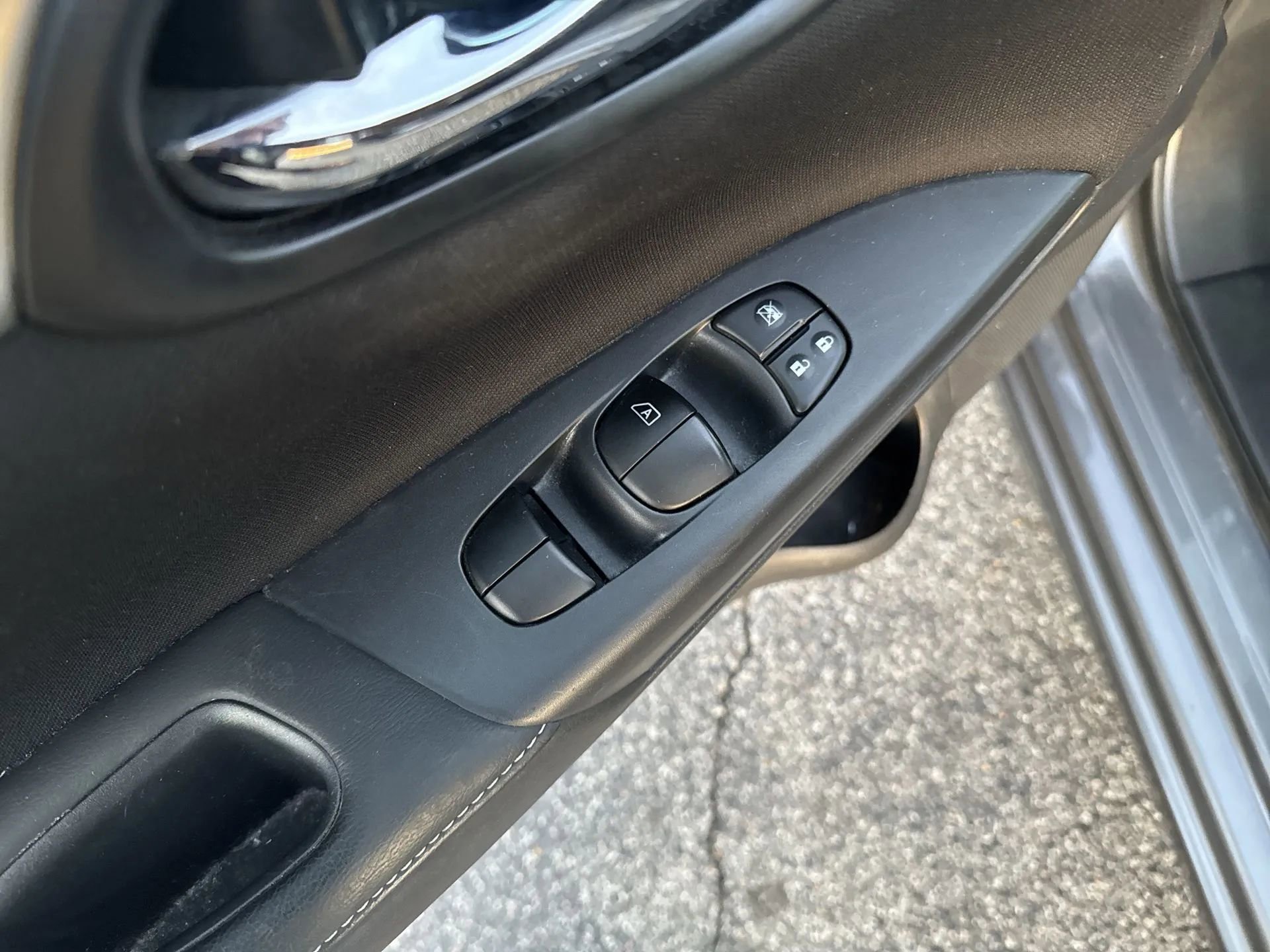 Used 2017 Nissan Sentra S image 15