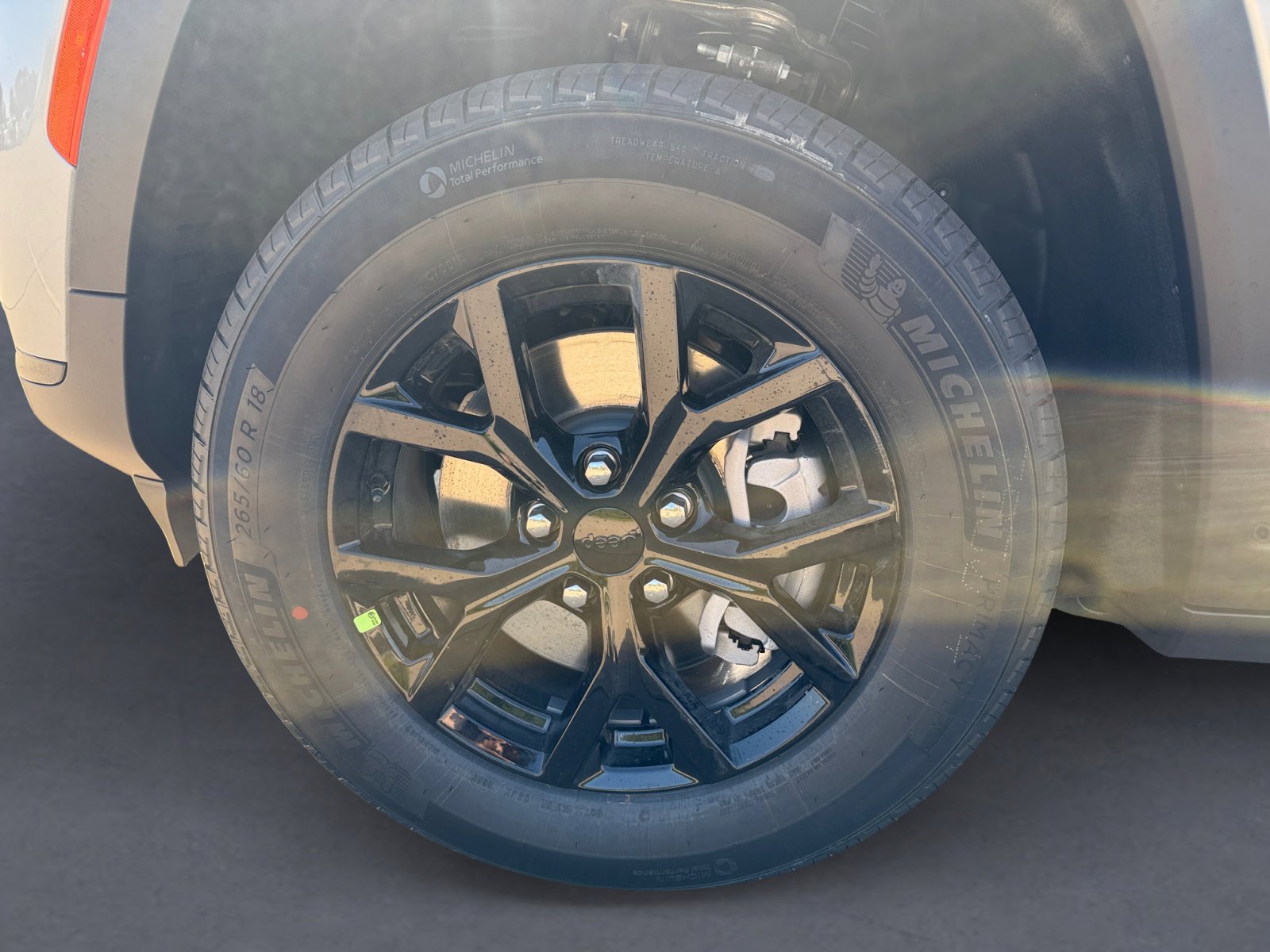 New 2025 Jeep Grand Cherokee L Altitude image 14