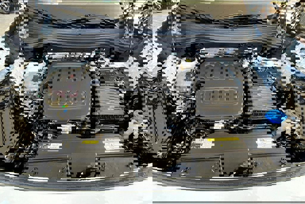 New 2025 Volkswagen Tiguan S image 9