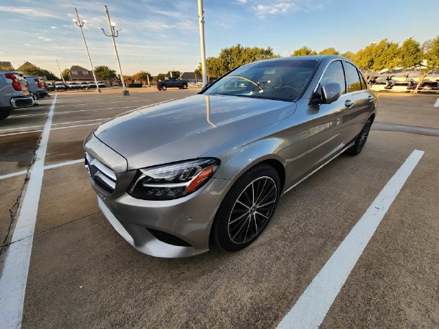 Used 2020 Mercedes-Benz C 300 Sedan image 3