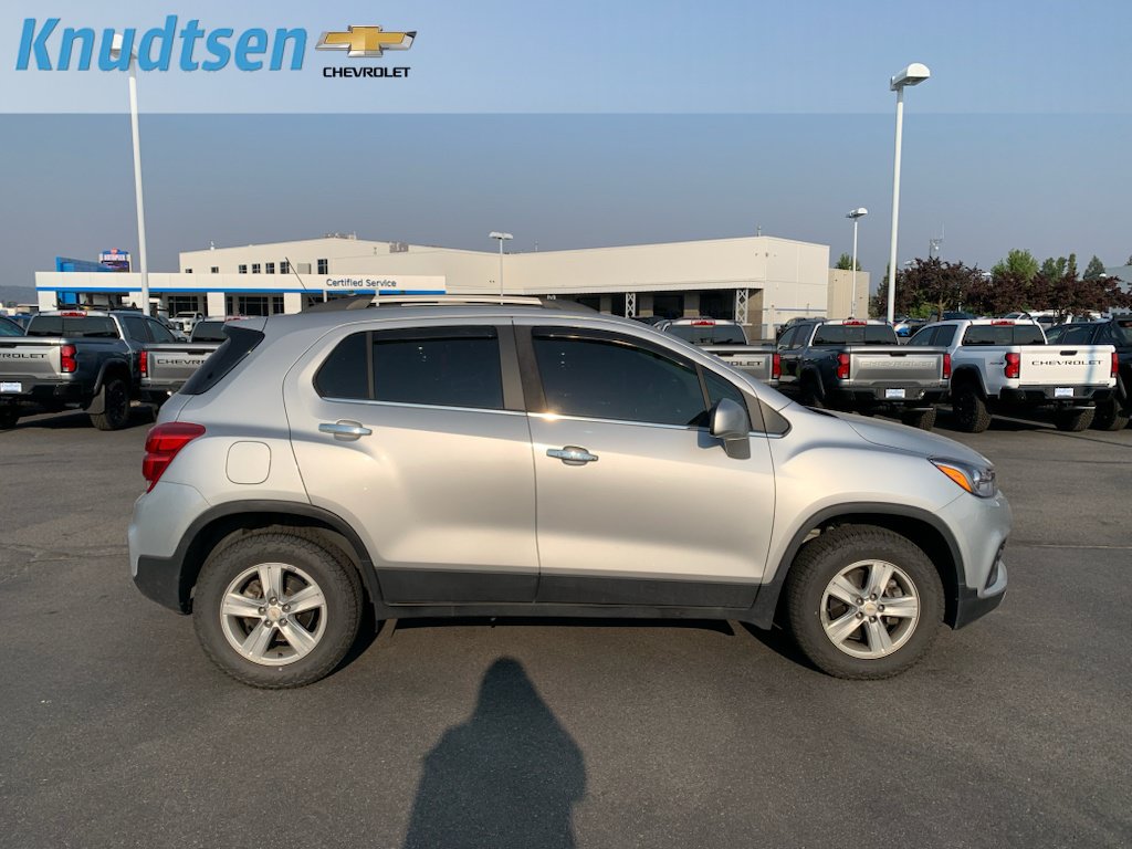 Used 2019 Chevrolet Trax LT w/ LT Convenience Package AWD/4WD image 8