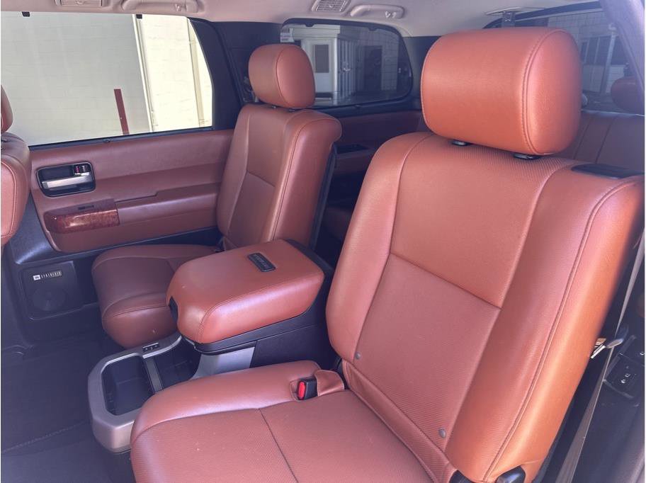 Used 2019 Toyota Sequoia Platinum AWD/4WD image 28