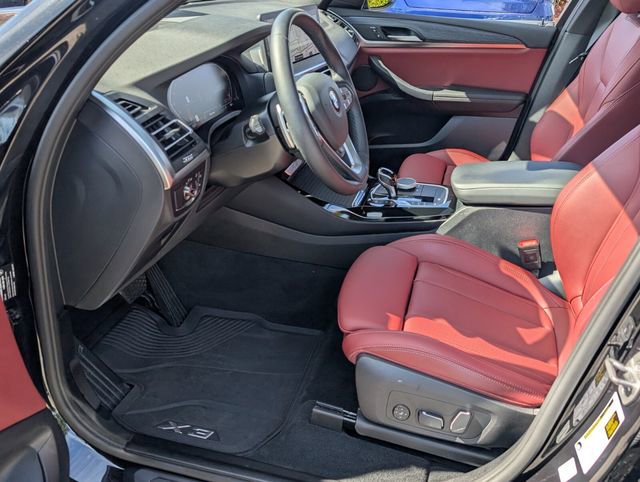 Used 2024 BMW X3 sDrive30i w/ Premium Package image 8