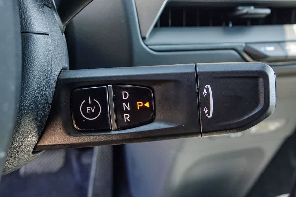 Certified 2024 Kia EV9 Light Long Range RWD image 18