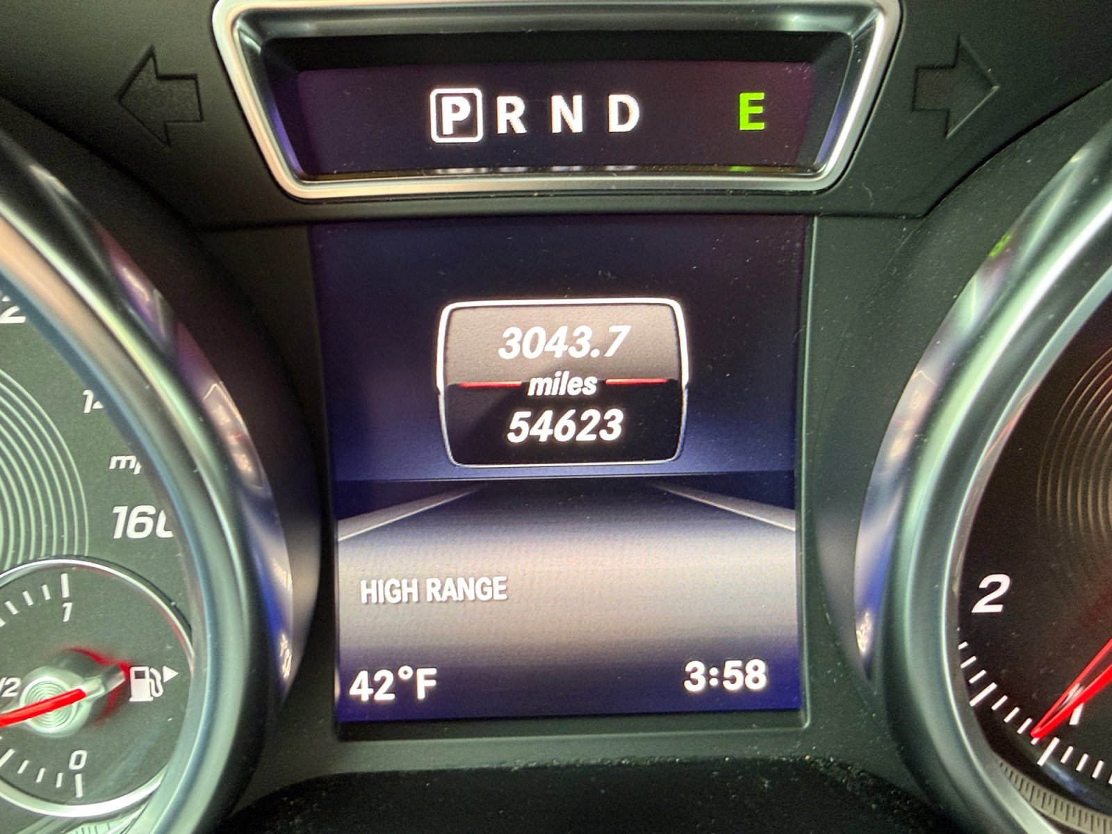 Used 2017 Mercedes-Benz G 550 image 11