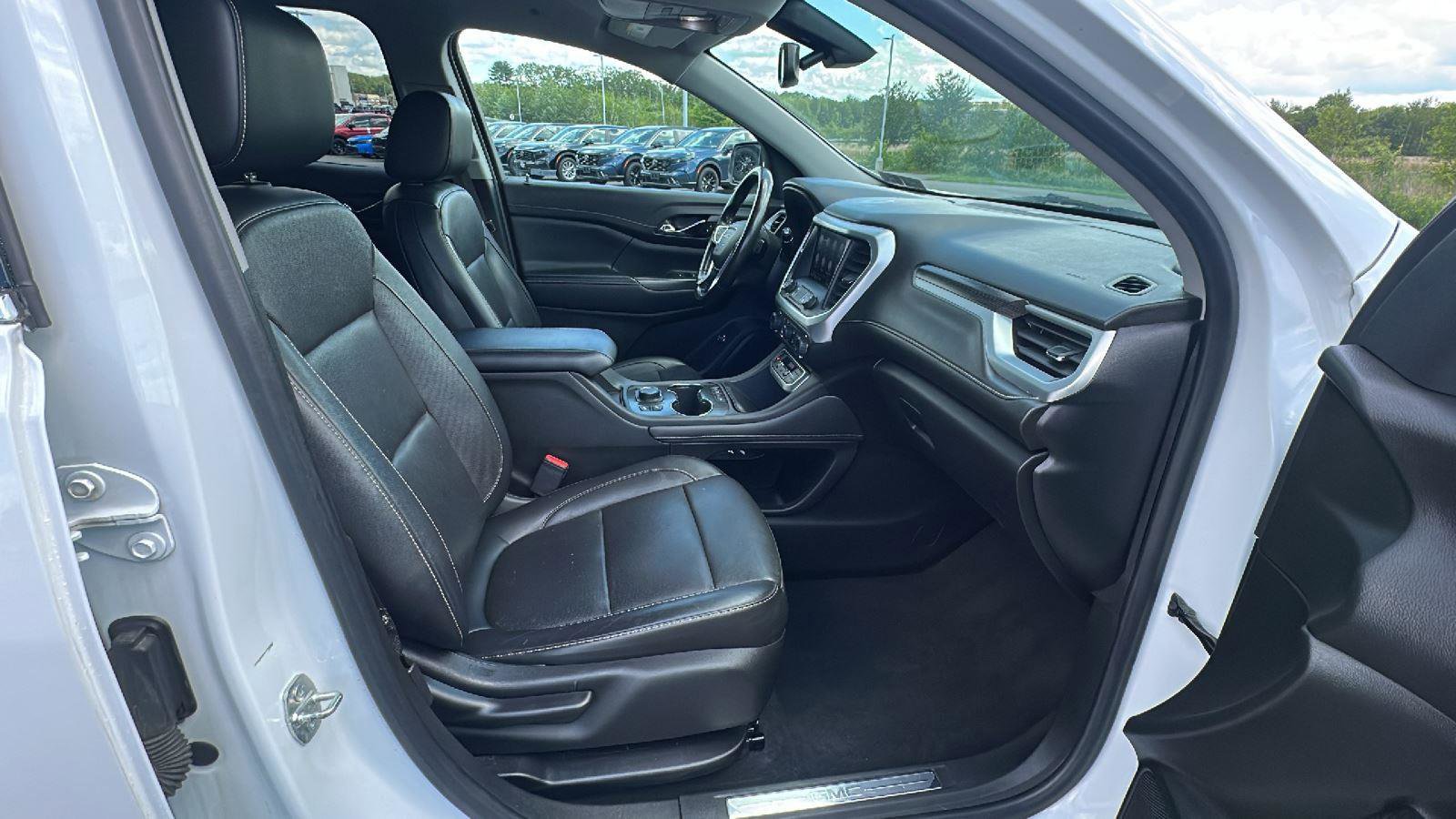 Used 2020 GMC Acadia SLT image 20