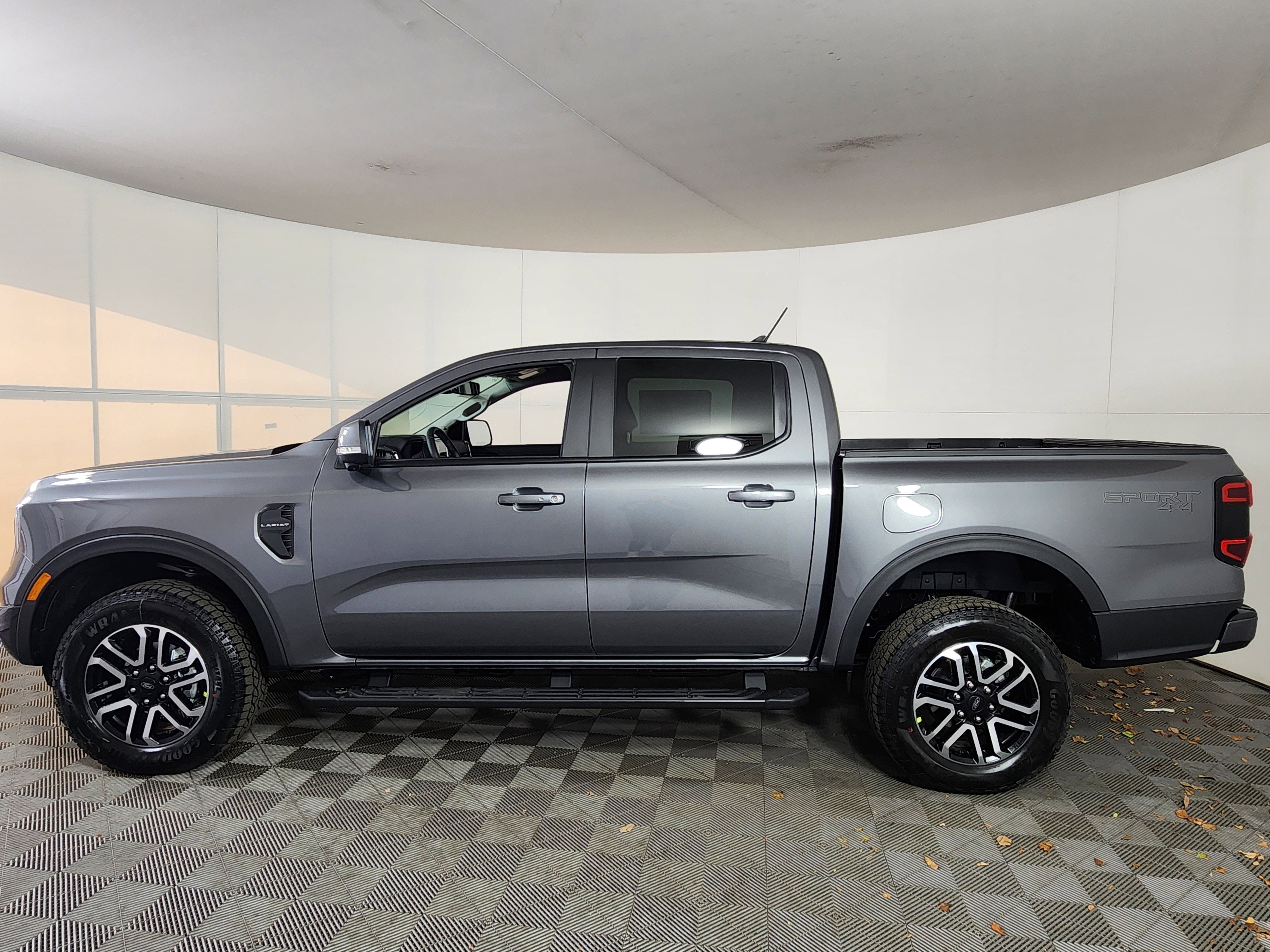 New 2025 Ford Ranger Lariat w/ Advanced Towing Package image 4