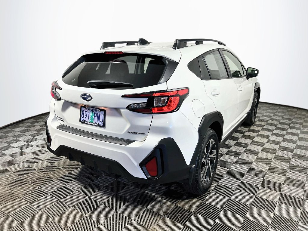 Used 2024 Subaru Crosstrek 2.0i Premium AWD/4WD image 7