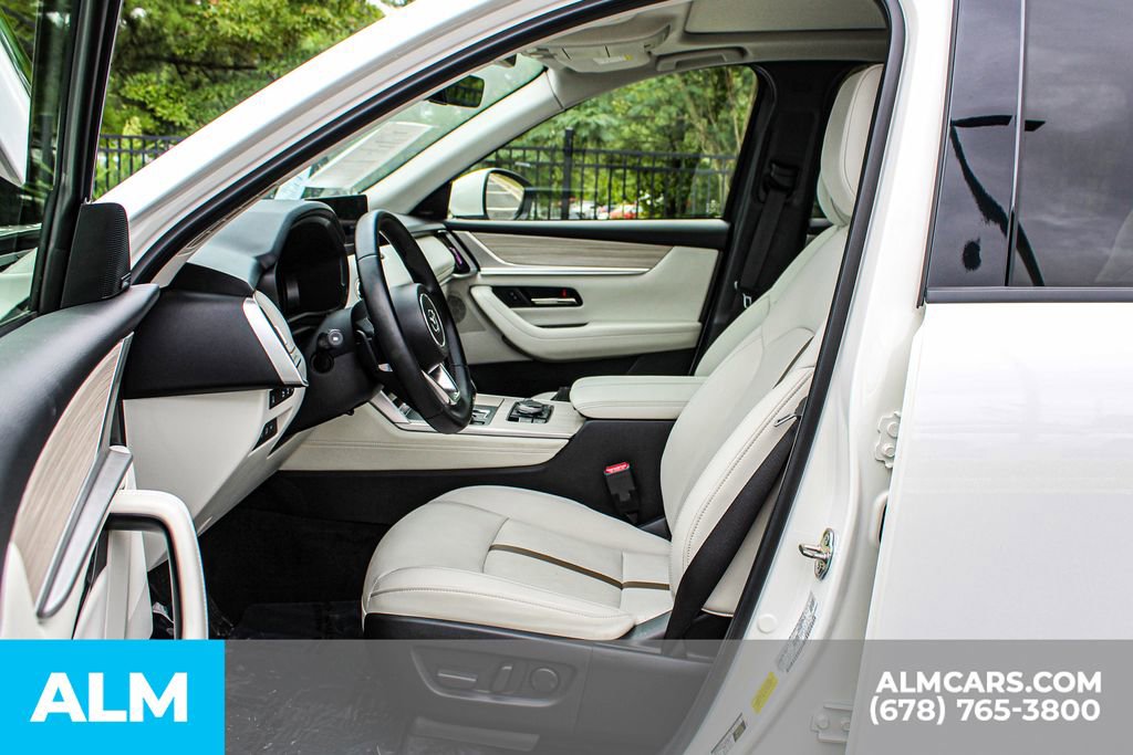 Used 2024 MAZDA CX-90 3.3 Turbo w/ Premium Plus Pkg image 17