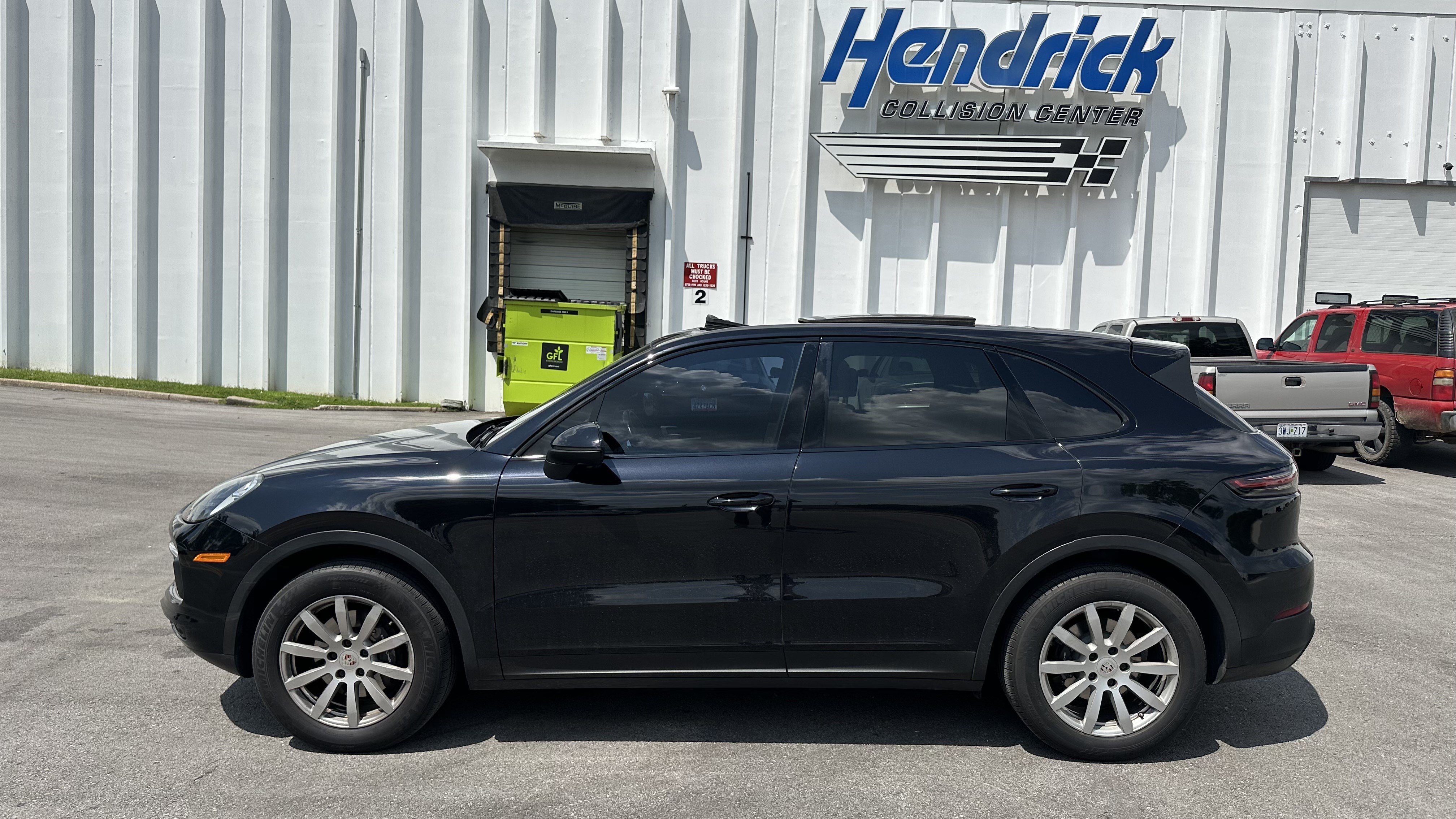 Used 2020 Porsche Cayenne AWD/4WD image 7
