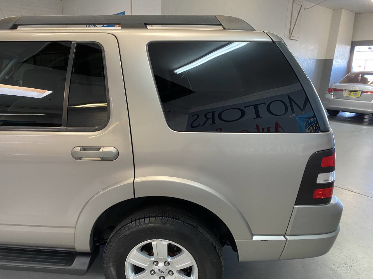 Used 2008 Ford Explorer XLT image 15