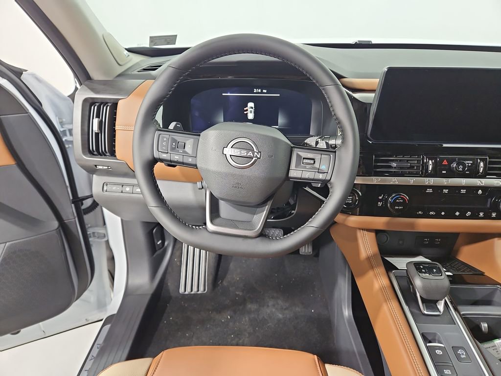 New 2026 Nissan Pathfinder Platinum AWD/4WD image 13