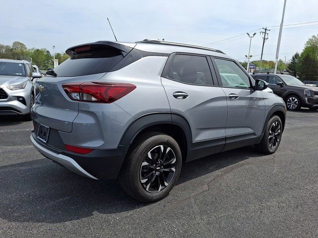 Used 2023 Chevrolet TrailBlazer LT w/ Convenience Package FWD image 8