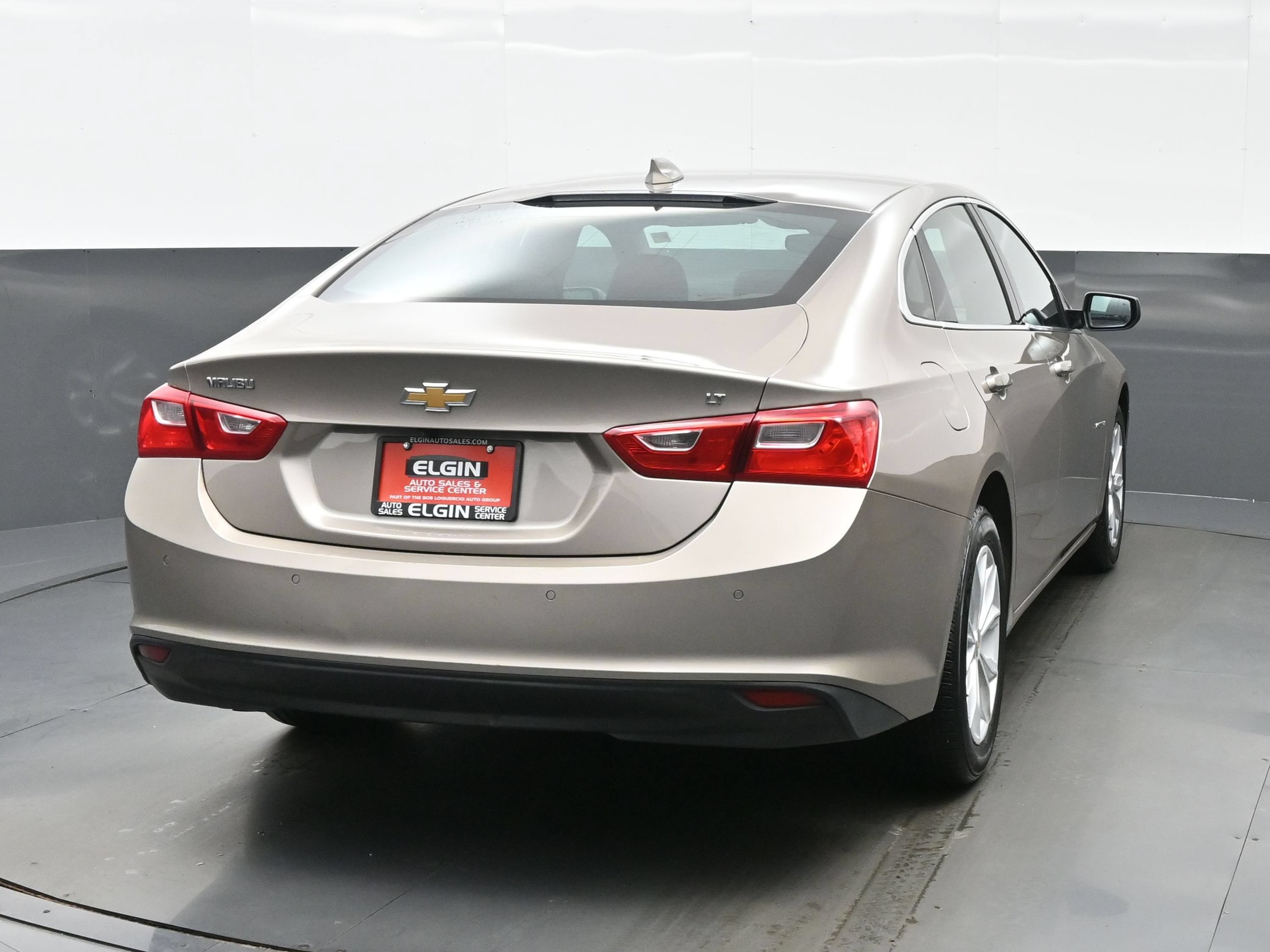 Used 2023 Chevrolet Malibu LT w/ Driver Confidence Package FWD image 5