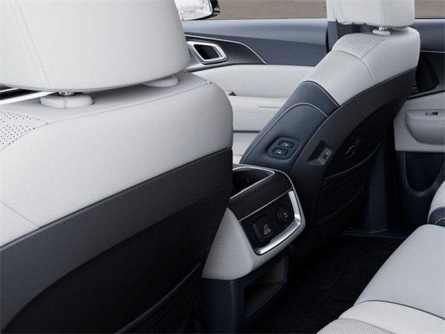 New 2025 Kia Carnival SX w/ SX Dark Edition Package image 26