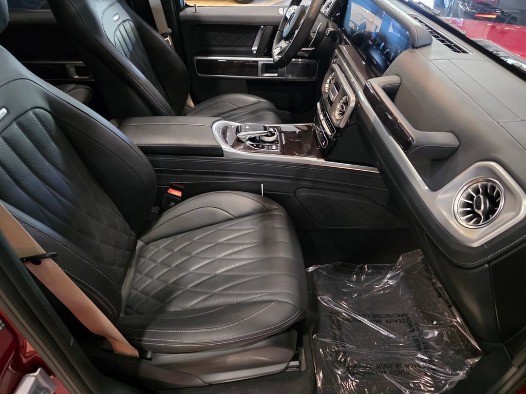 Certified 2022 Mercedes-Benz G 63 AMG 4MATIC image 29