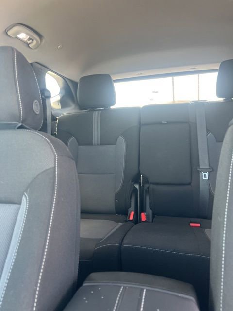 Used 2025 Chevrolet Blazer LT image 27