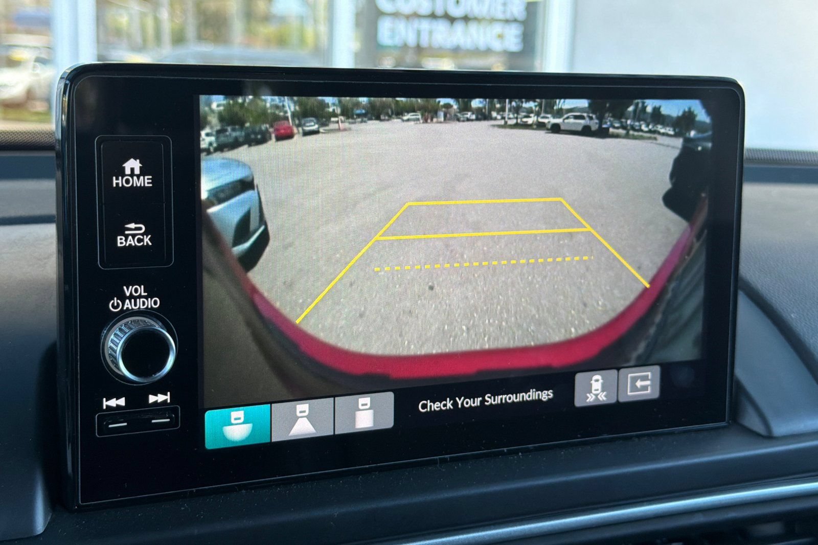 Certified 2025 Honda Pilot EX-L image 18