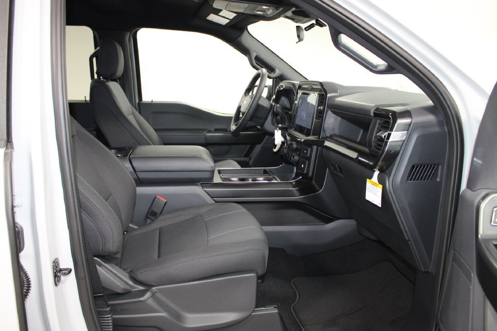 New 2026 Ford F150 STX w/ Equipment Group 200A AWD/4WD image 27