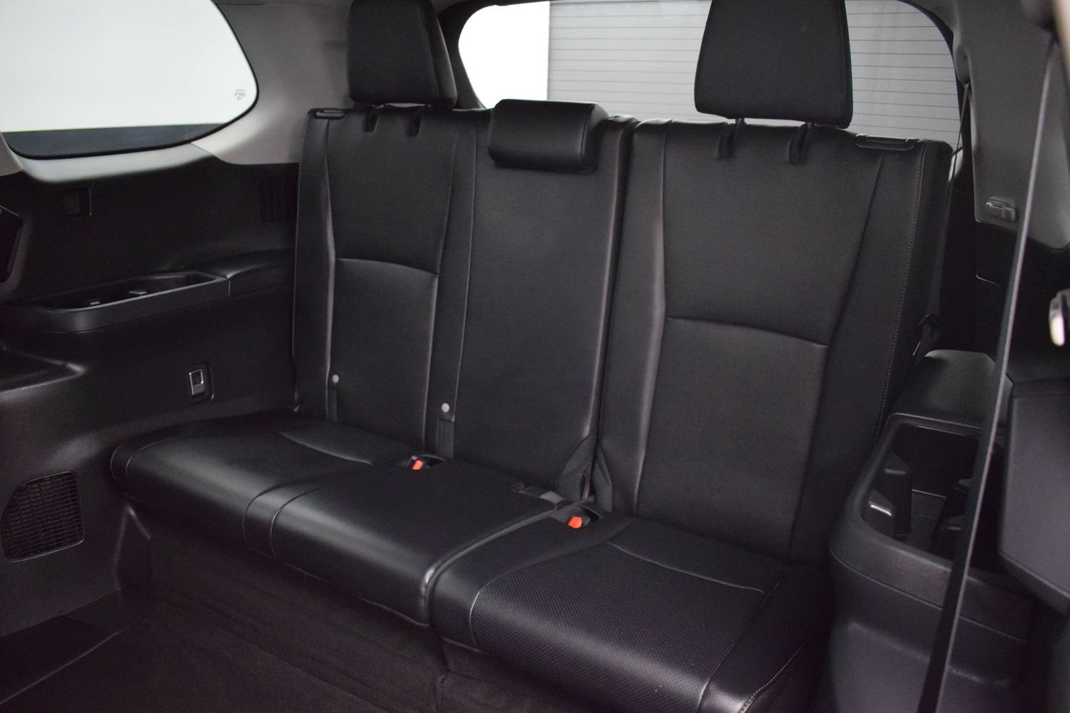 Used 2024 Toyota Grand Highlander AWD image 14