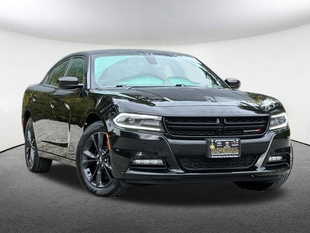 Used 2020 Dodge Charger SXT w/ Blacktop Package AWD/4WD image 15