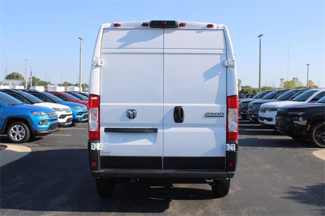 New 2024 RAM ProMaster 2500 w/ Quick Order Package 22H SLT+ image 4