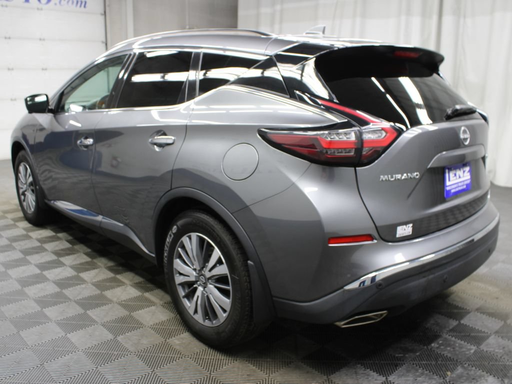 Used 2023 Nissan Murano SV AWD/4WD image 7