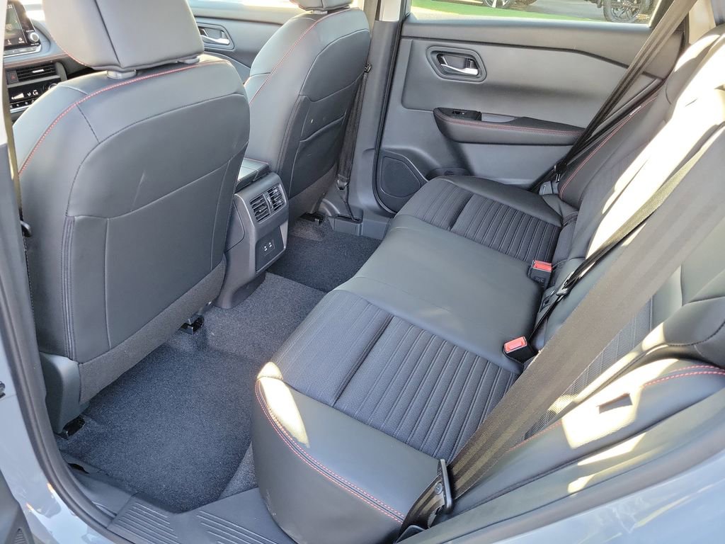 New 2026 Nissan Rogue SV image 11
