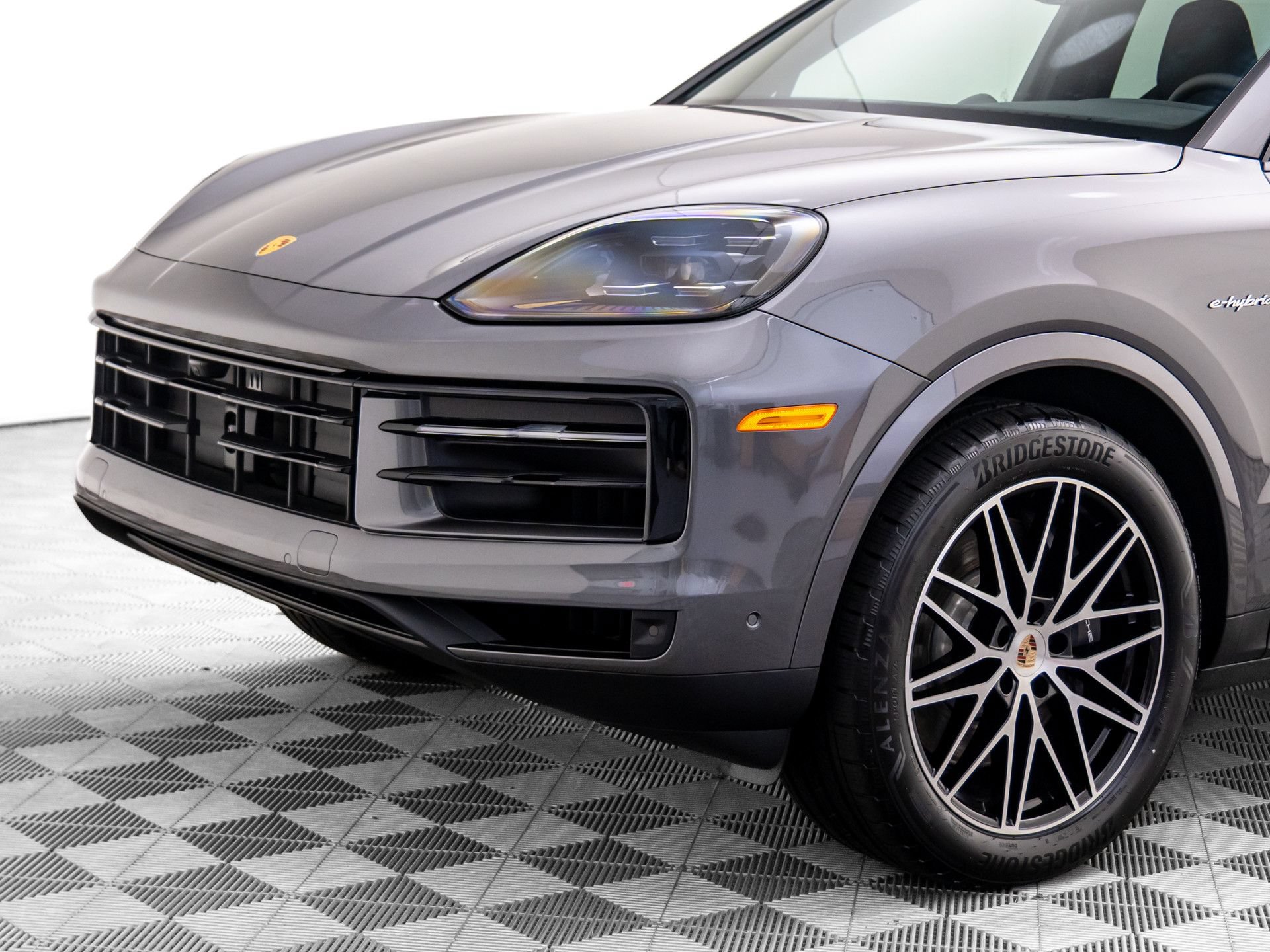 New 2026 Porsche Cayenne E-Hybrid AWD/4WD image 35