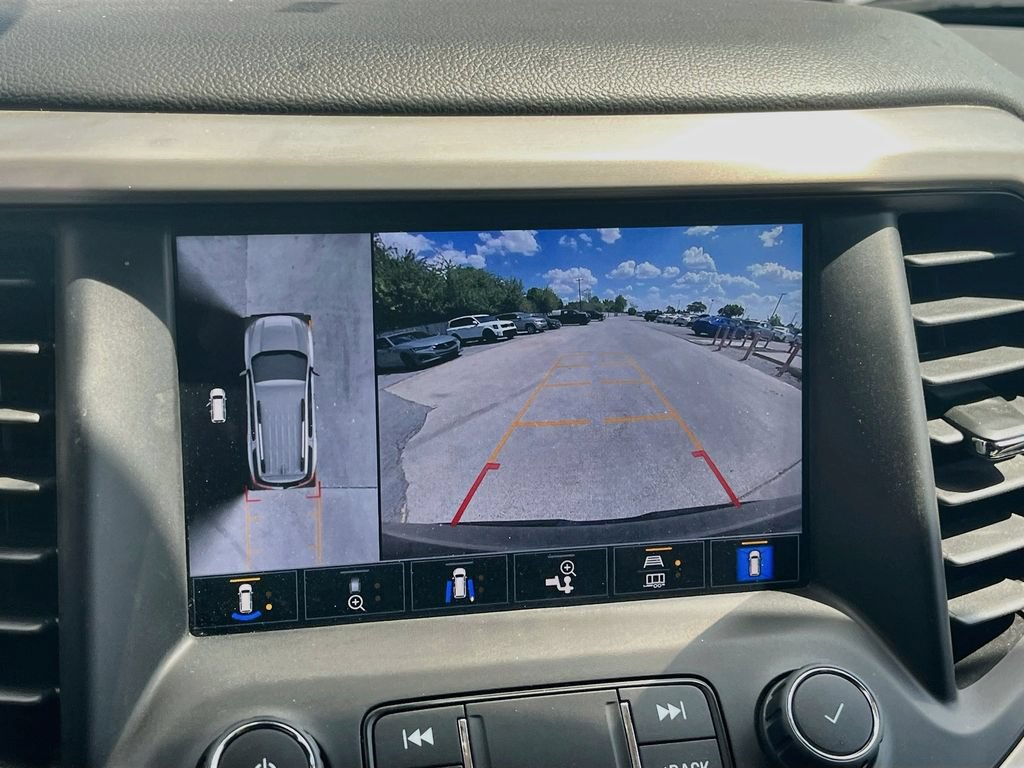 Used 2023 GMC Acadia Denali w/ Black Diamond Edition FWD image 14