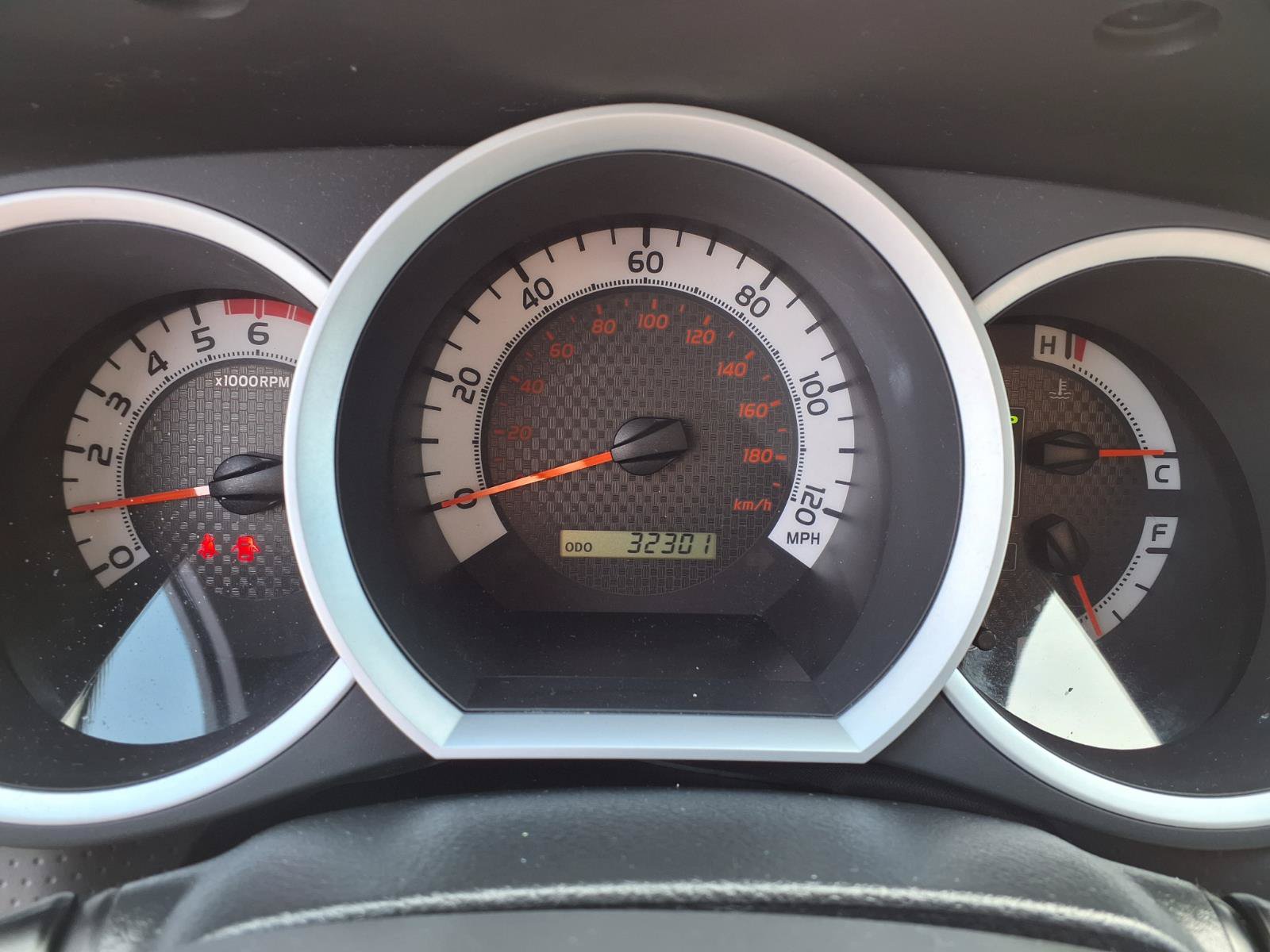 Used 2014 Toyota Tacoma 4x4 Double Cab w/ SR5 Package image 15