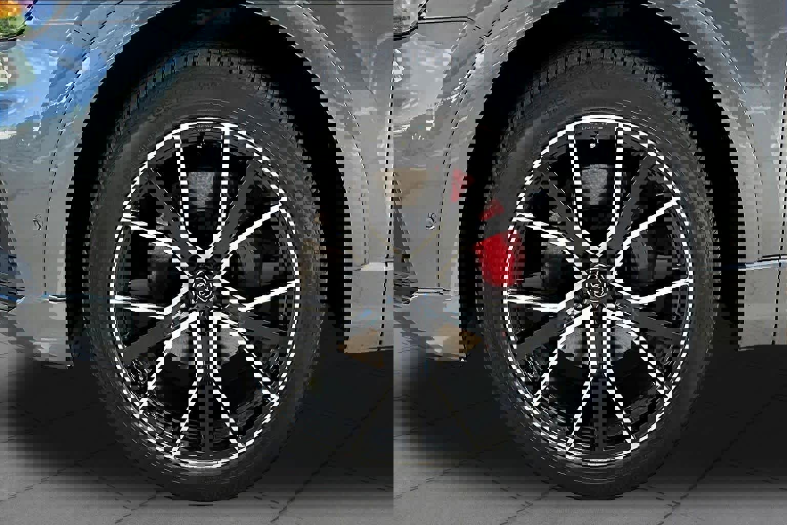 Used 2020 Audi Q8 Prestige image 10