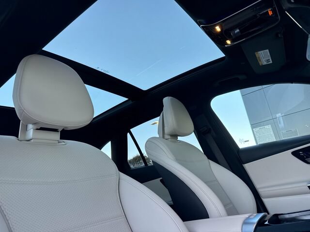 Certified 2026 Mercedes-Benz GLC 300 4MATIC image 19