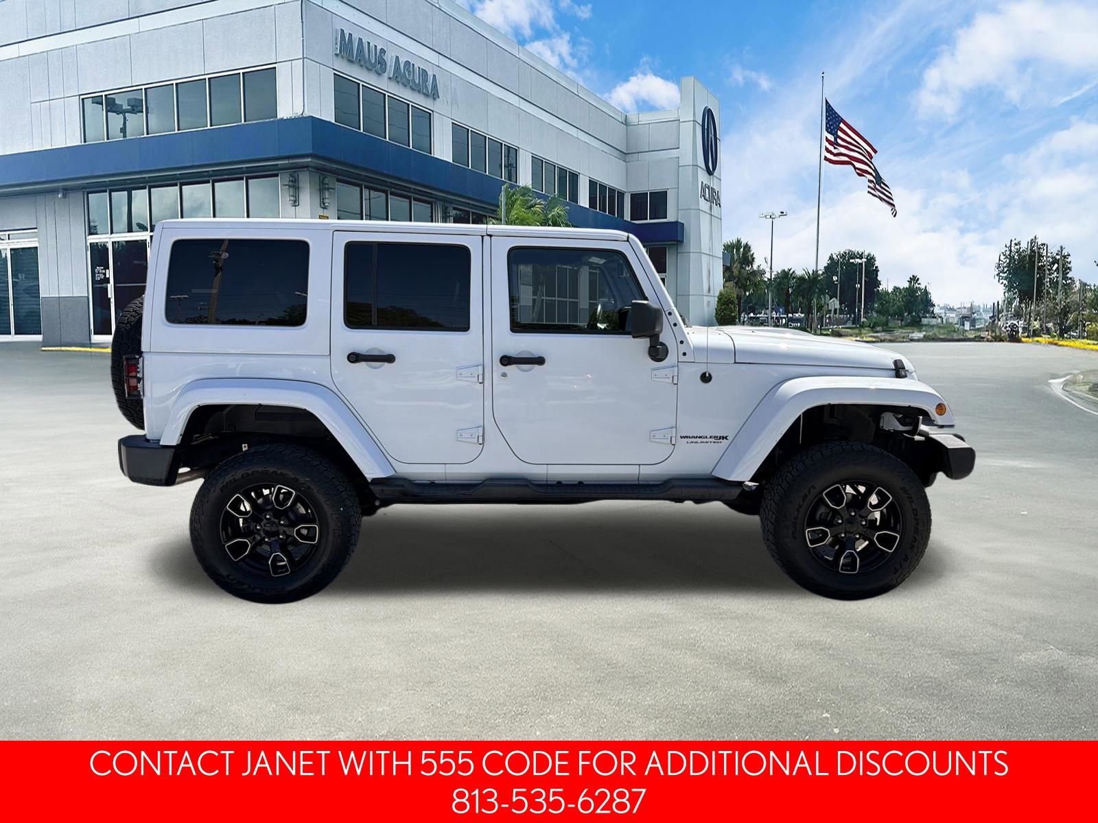 Used 2018 Jeep Wrangler Unlimited Sahara AWD/4WD image 3