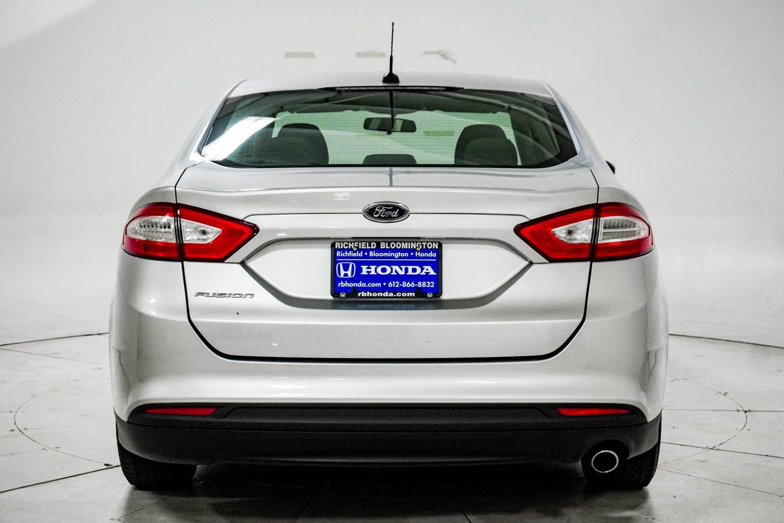 Used 2014 Ford Fusion S FWD image 6