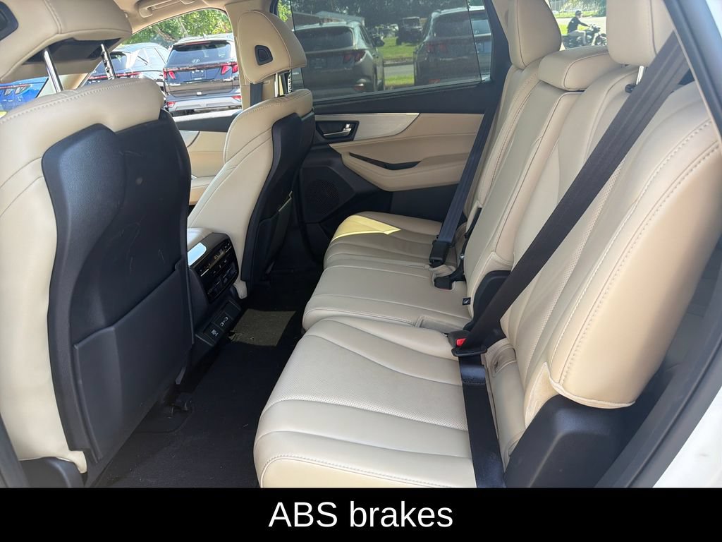 Used 2022 Acura MDX w/ Technology Package AWD/4WD image 24