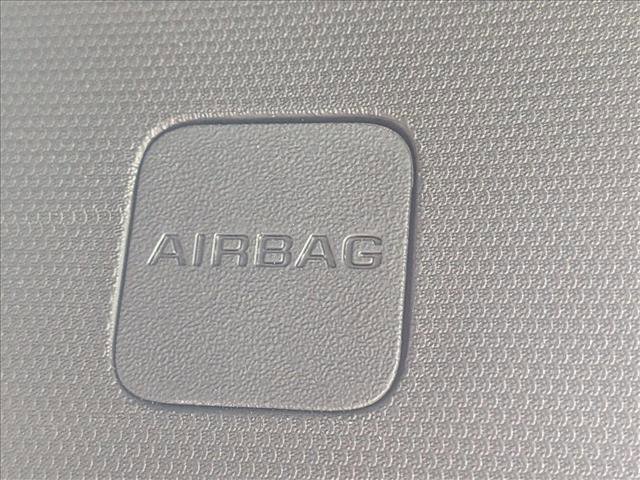 Used 2023 Chevrolet Traverse LS FWD image 10