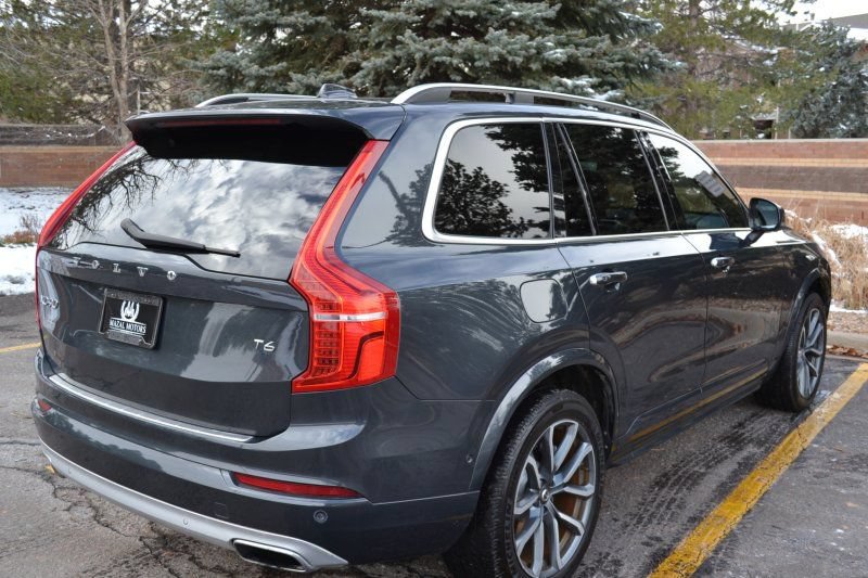 Used 2017 Volvo XC90 T6 Momentum w/ Vision Package AWD/4WD image 14