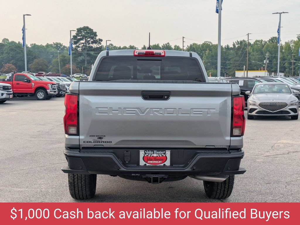 New 2026 Chevrolet Colorado W/T w/ WT Custom Package AWD/4WD image 4