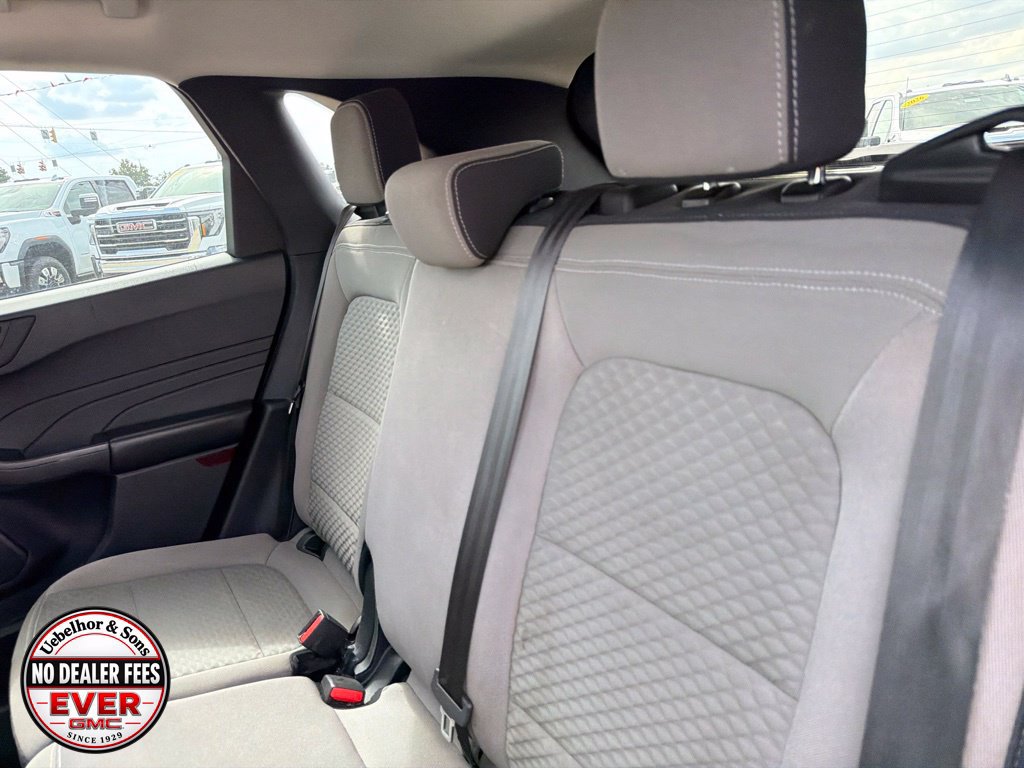 Used 2022 Ford Escape SE w/ SE Sport Appearance Package AWD/4WD image 17