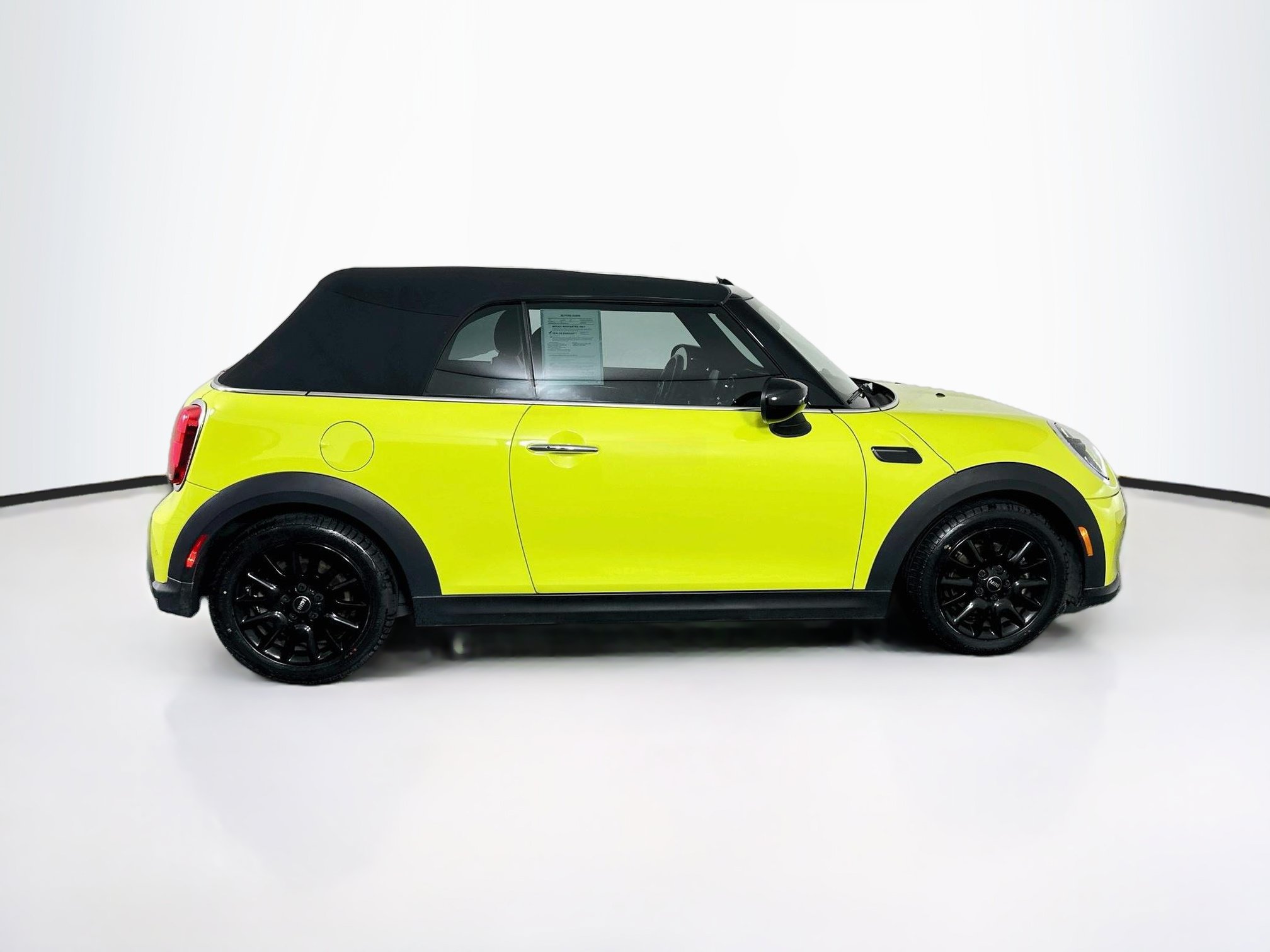 Used 2022 MINI Cooper Convertible FWD image 10