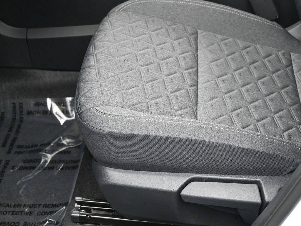 New 2026 Nissan Kicks SV w/ SV Premium Package AWD/4WD image 16