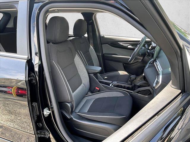 Certified 2024 Chevrolet TrailBlazer LT w/ Driver Confidence Package FWD image 7