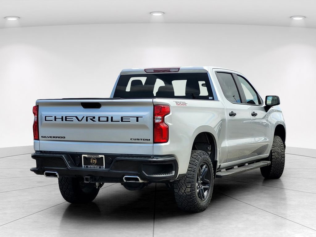 Used 2021 Chevrolet Silverado 1500 Custom Trail Boss w/ Safety Confidence Package AWD/4WD image 4