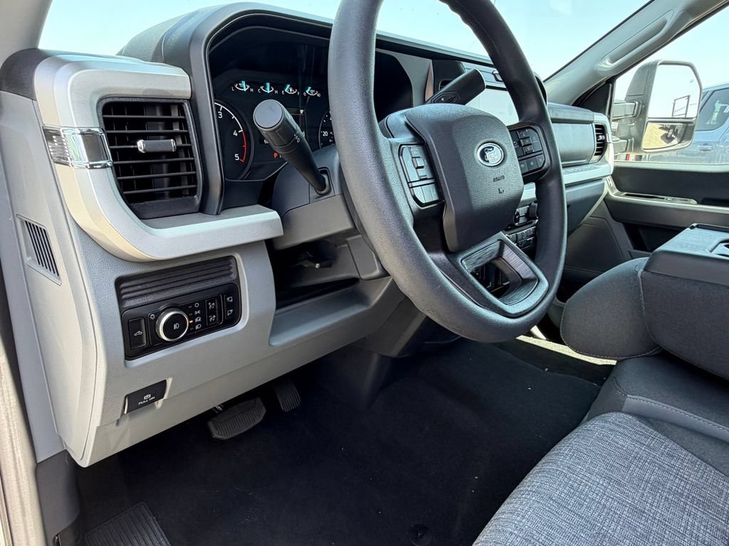 New 2026 Ford F250 XLT w/ FX4 Off-Road Package AWD/4WD image 20